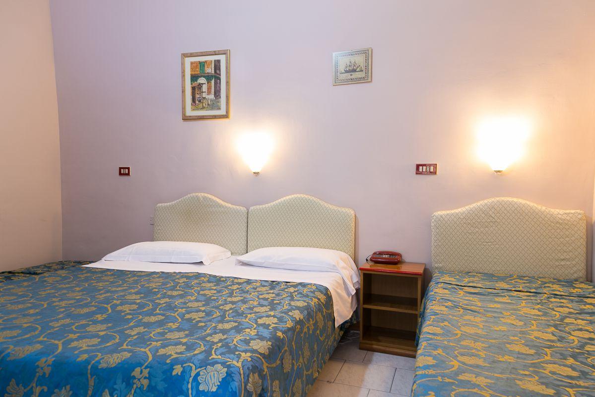 Hotel Altavilla 9 Rome Exterior photo